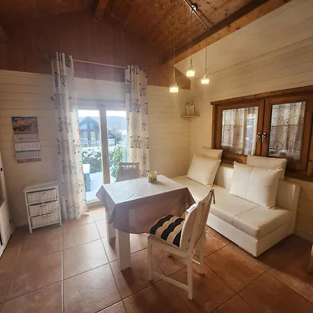 Vakantiehuis 1 *